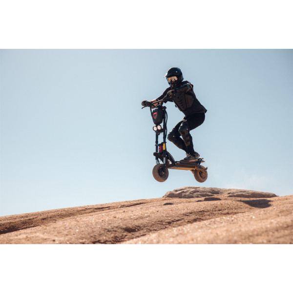 Електросамокат Kaabo Wolf Warrior 11 Plus