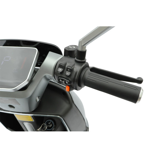 Електроскутер Sunra K6 Silver