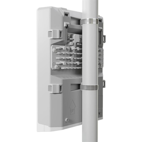 Комутатор MikroTik CRS318-16P-2S+OUT outdoor