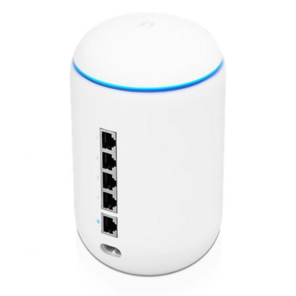 Беспроводной маршрутизатор Ubiquiti UniFi Dream Machine (UDM)