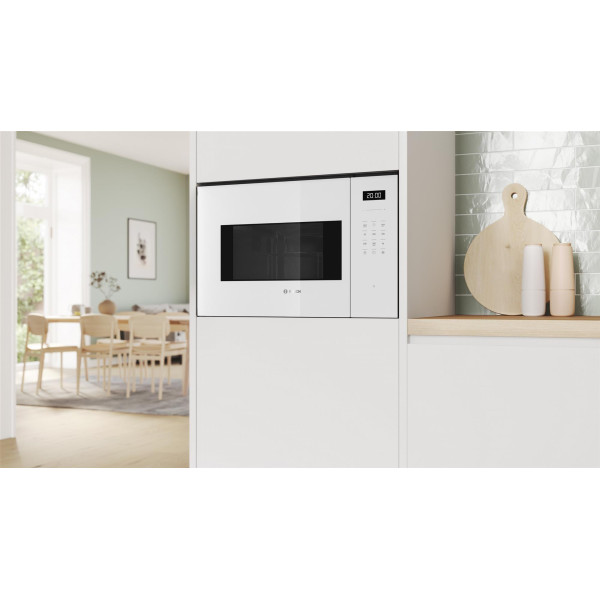 Встраиваемая микроволновая печь Bosch BEL554MW2