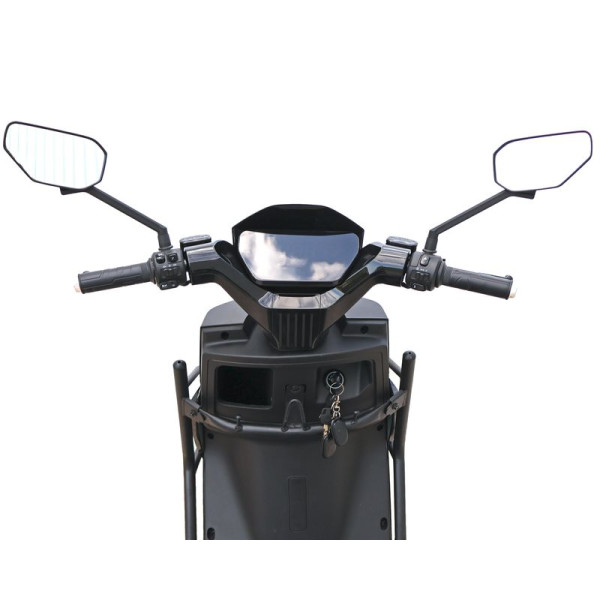 Електроскутер Maxxter ECLIPSE (Black)