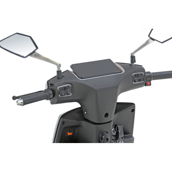 Електроскутер Maxxter NOVA (Black), чорний