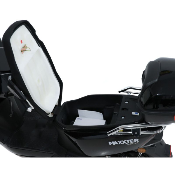 Електроскутер Maxxter NOVA (Black), чорний