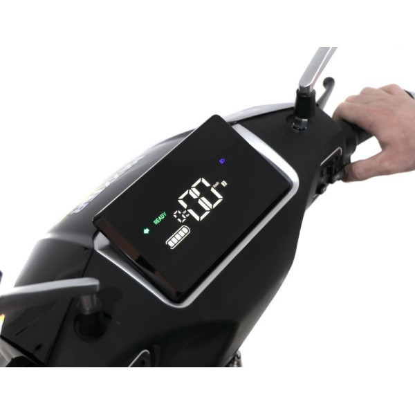 Електроскутер Maxxter NOVA (Black), чорний