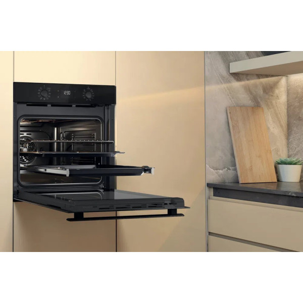 Духова шафа Whirlpool OMR 58 HU1B